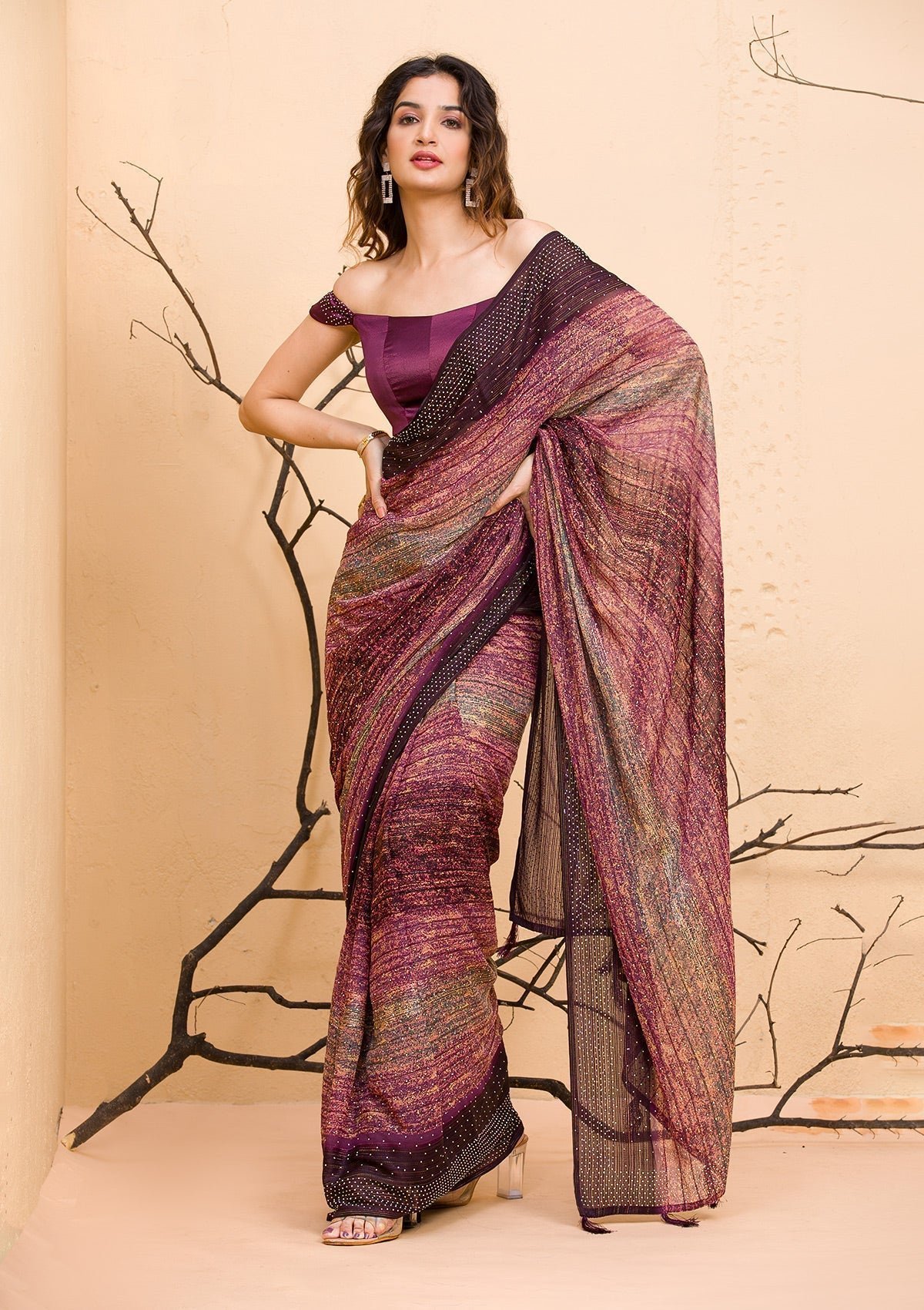 koskii wine swarovski satin designer saree saus0030015 wine 3 1800x1800 702be097 b363 4c62 9315 b071be67d0ec.jpg